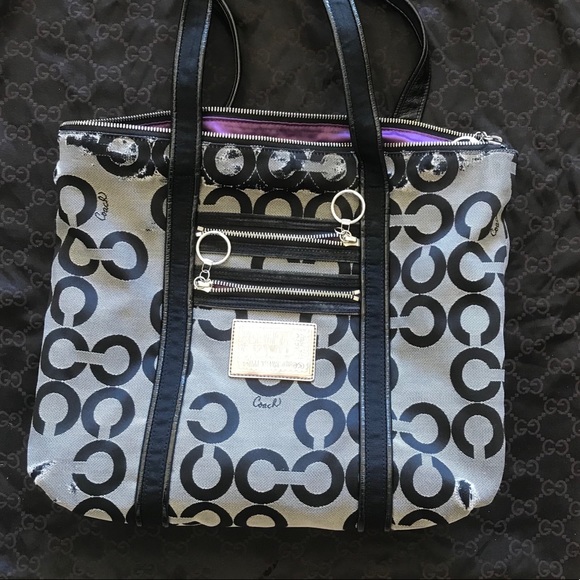 Beat Up Coach bag. Cute for a little girls first - Picture 2 of 2